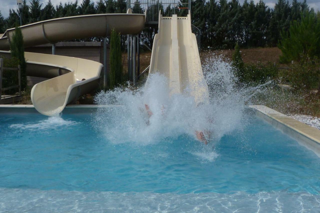 Camping L'Eau Vive Dauphin Exterior photo